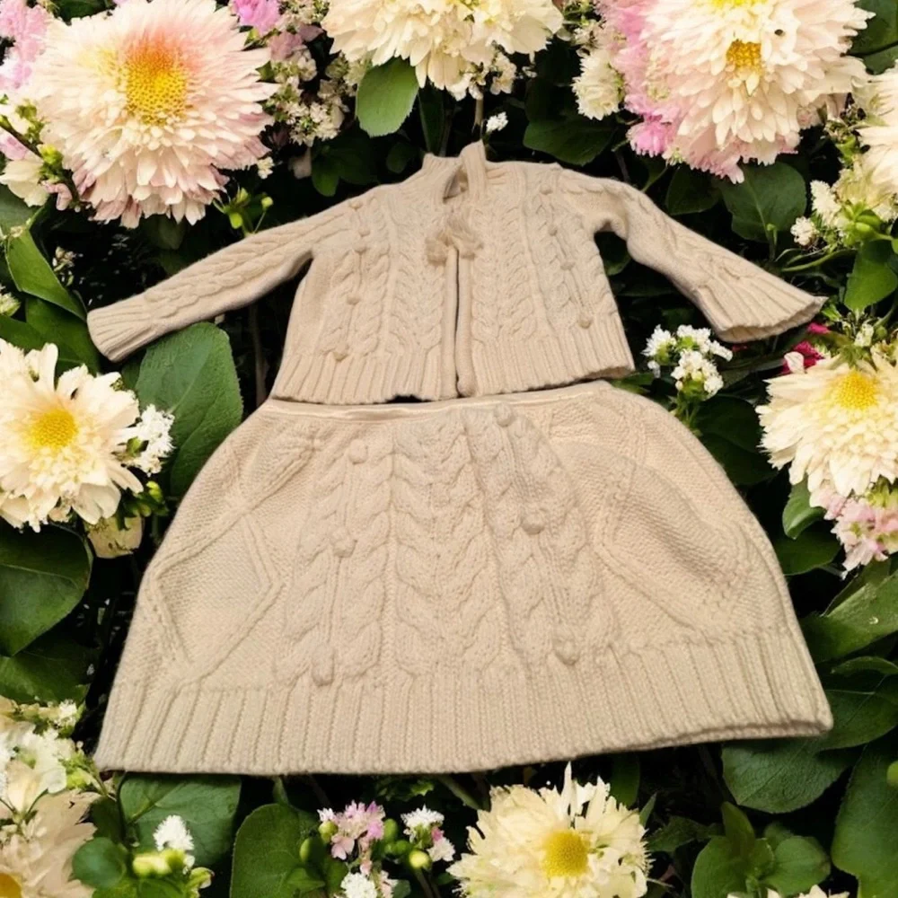 Tommy Hilfiger 100% cotton  size 3-6 months cable knit 2 piece sweater and skirt